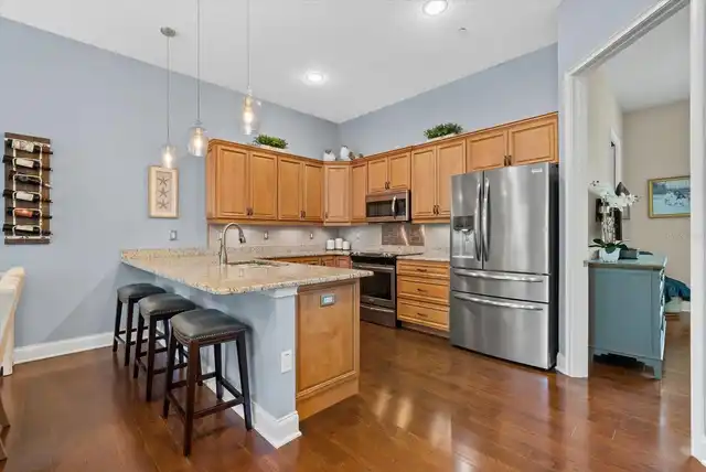 Listing Photo 11