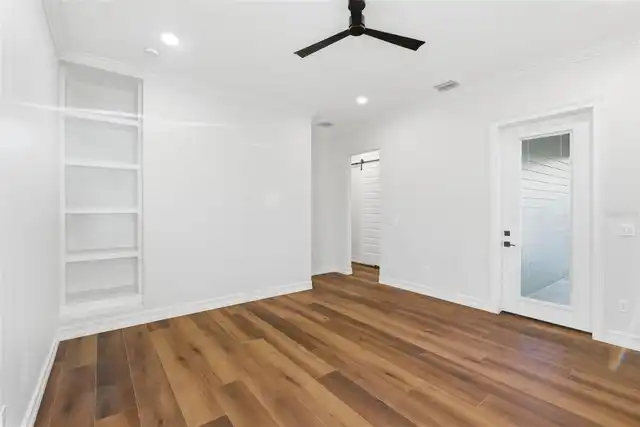 Listing Photo 25