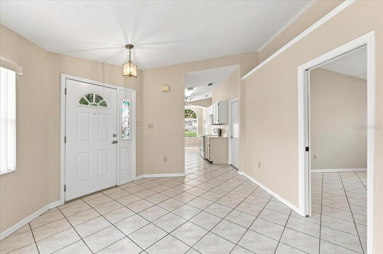 Listing Photo 8