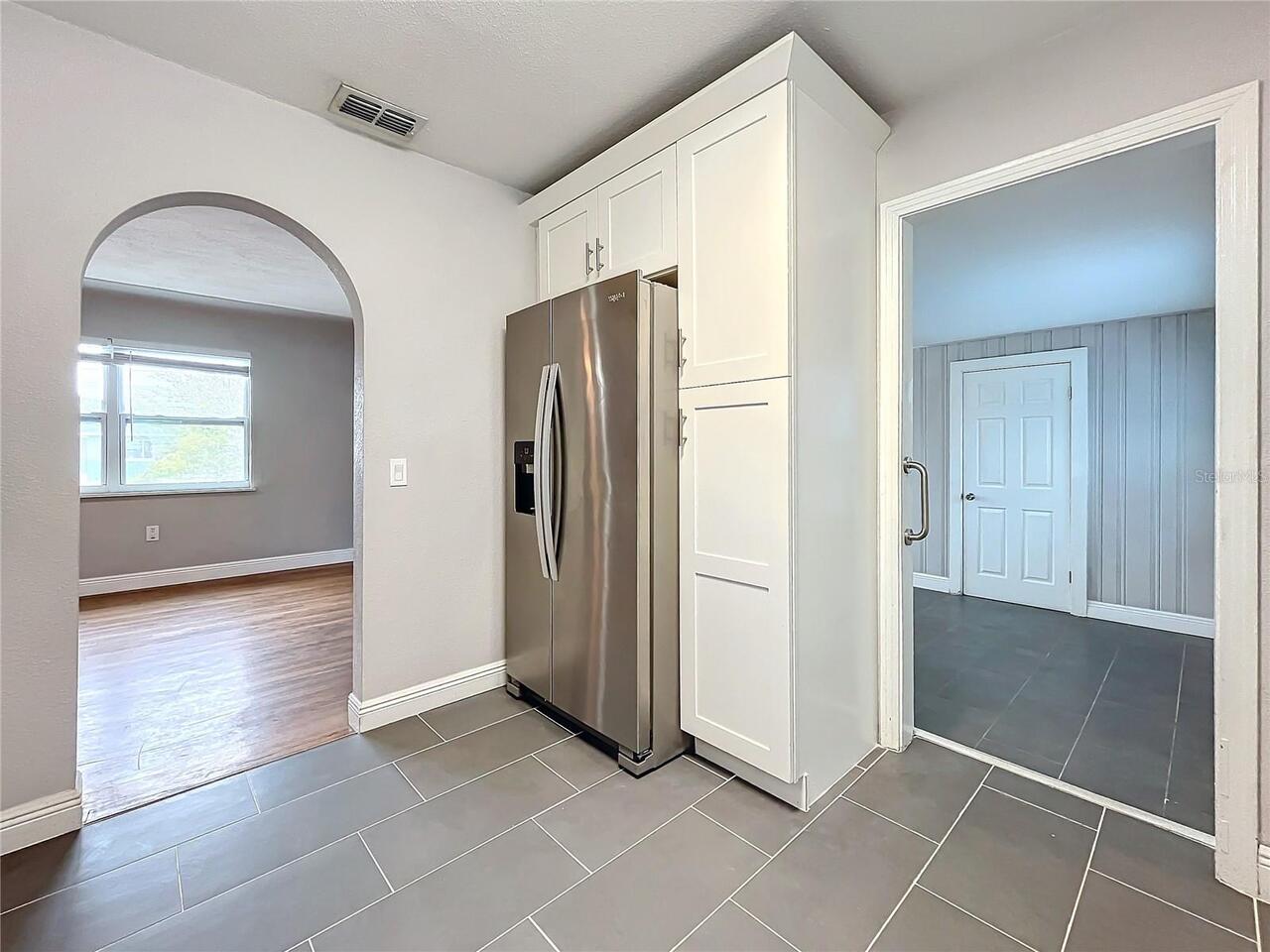 Listing Photo 7