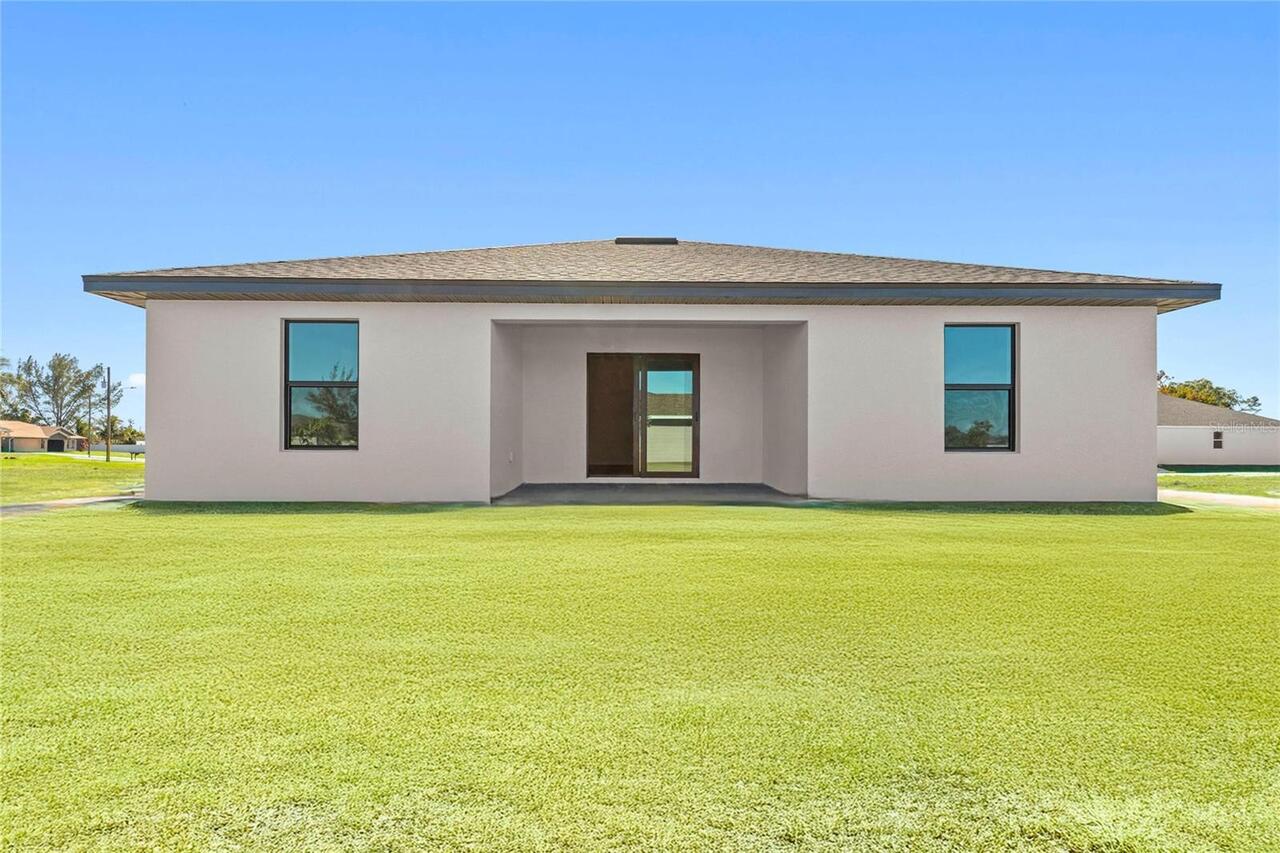 Listing Photo 15
