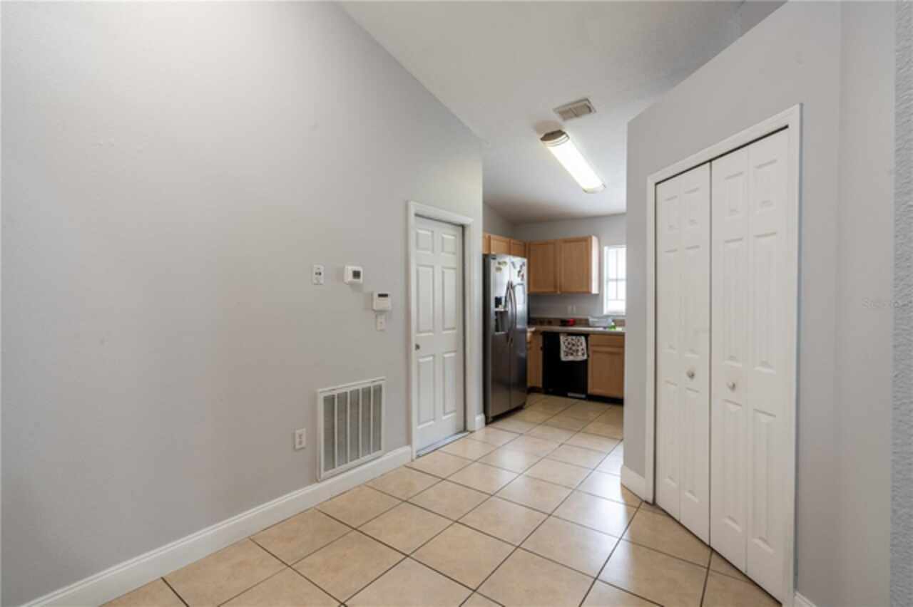 Listing Photo 14