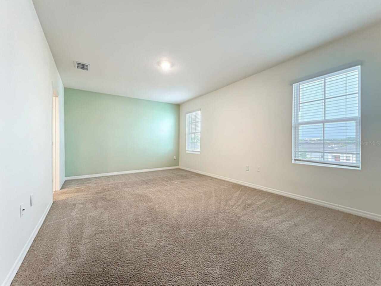 Listing Photo 24