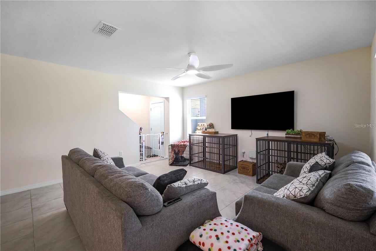 Listing Photo 9