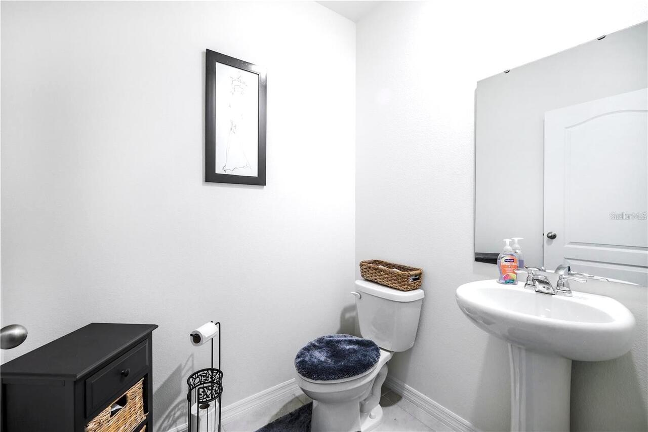 Listing Photo 10