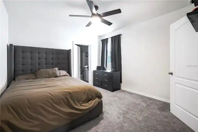 Listing Photo 12