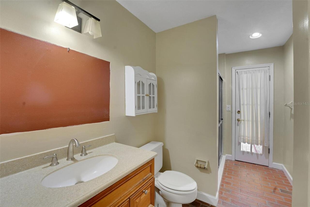 Listing Photo 13