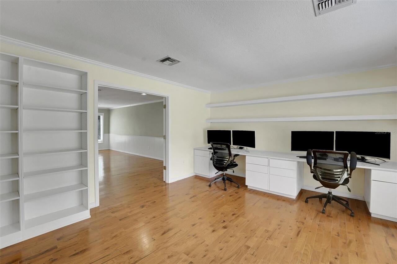 Listing Photo 22