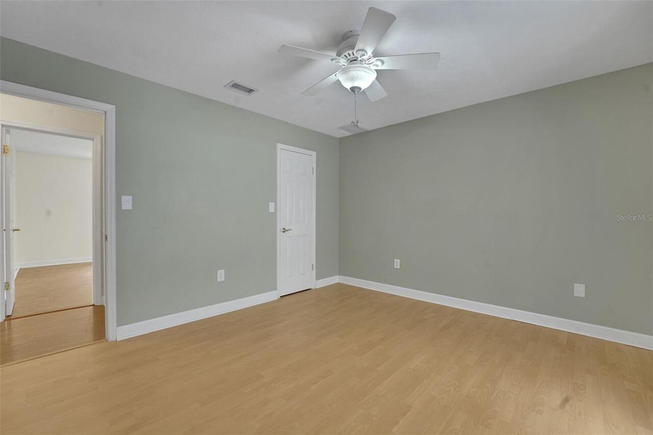 Listing Photo 33