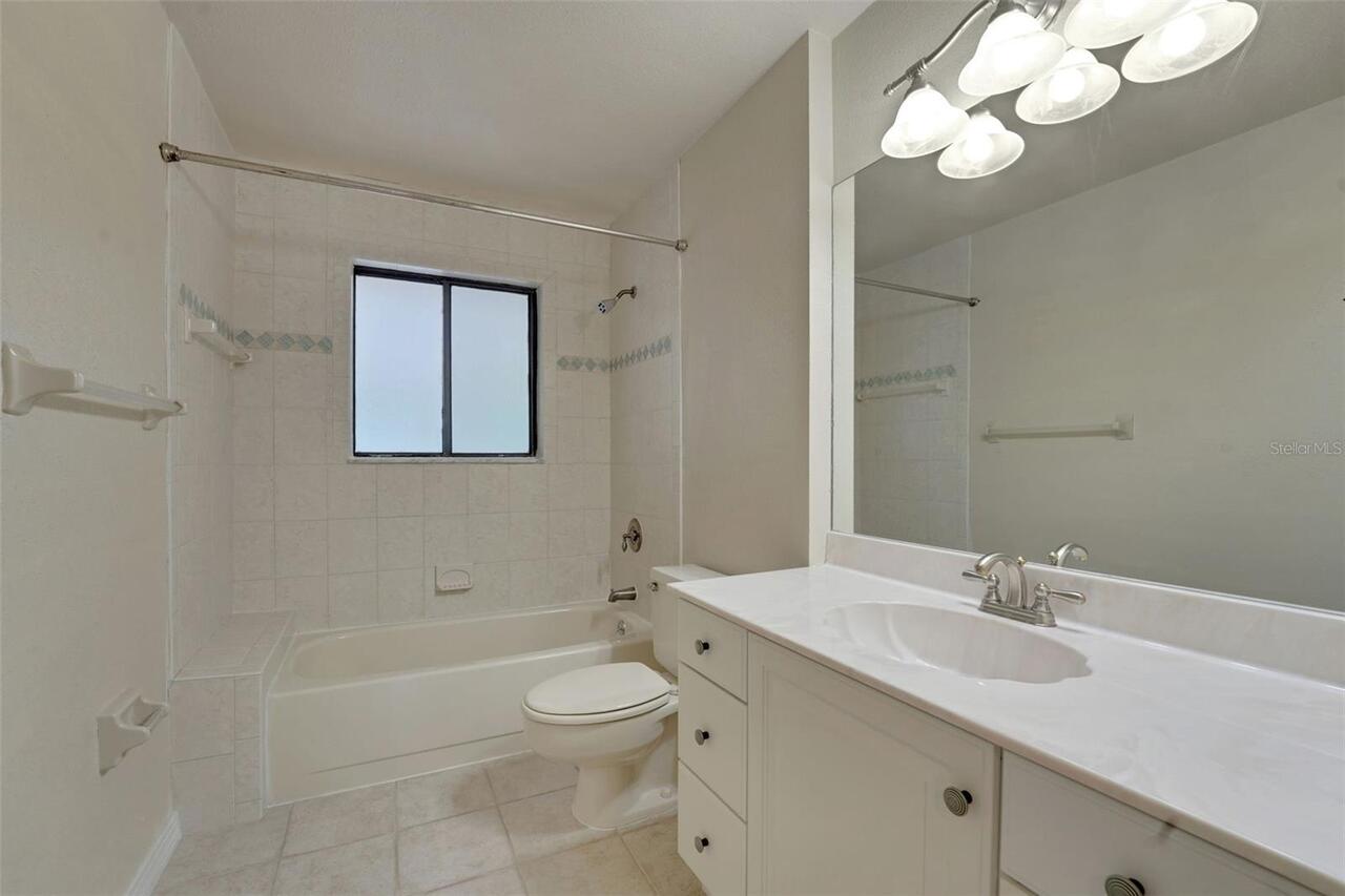 Listing Photo 37