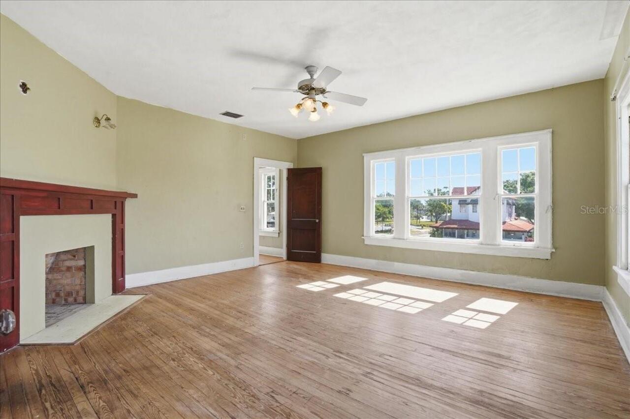 Listing Photo 15