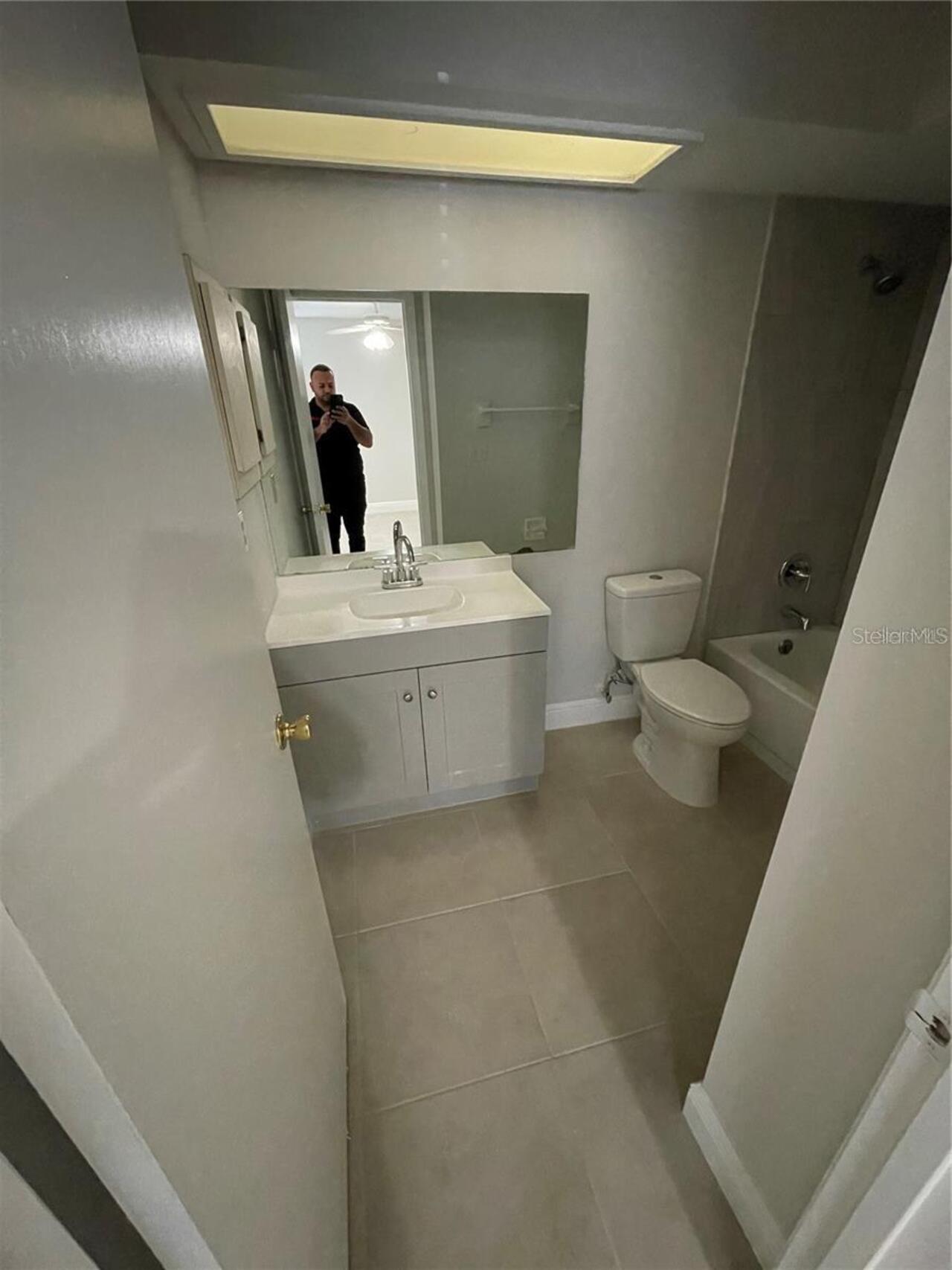 Listing Photo 9