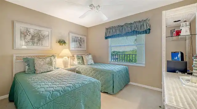 Listing Photo 18