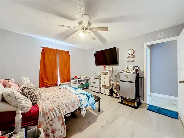 Listing Photo 38