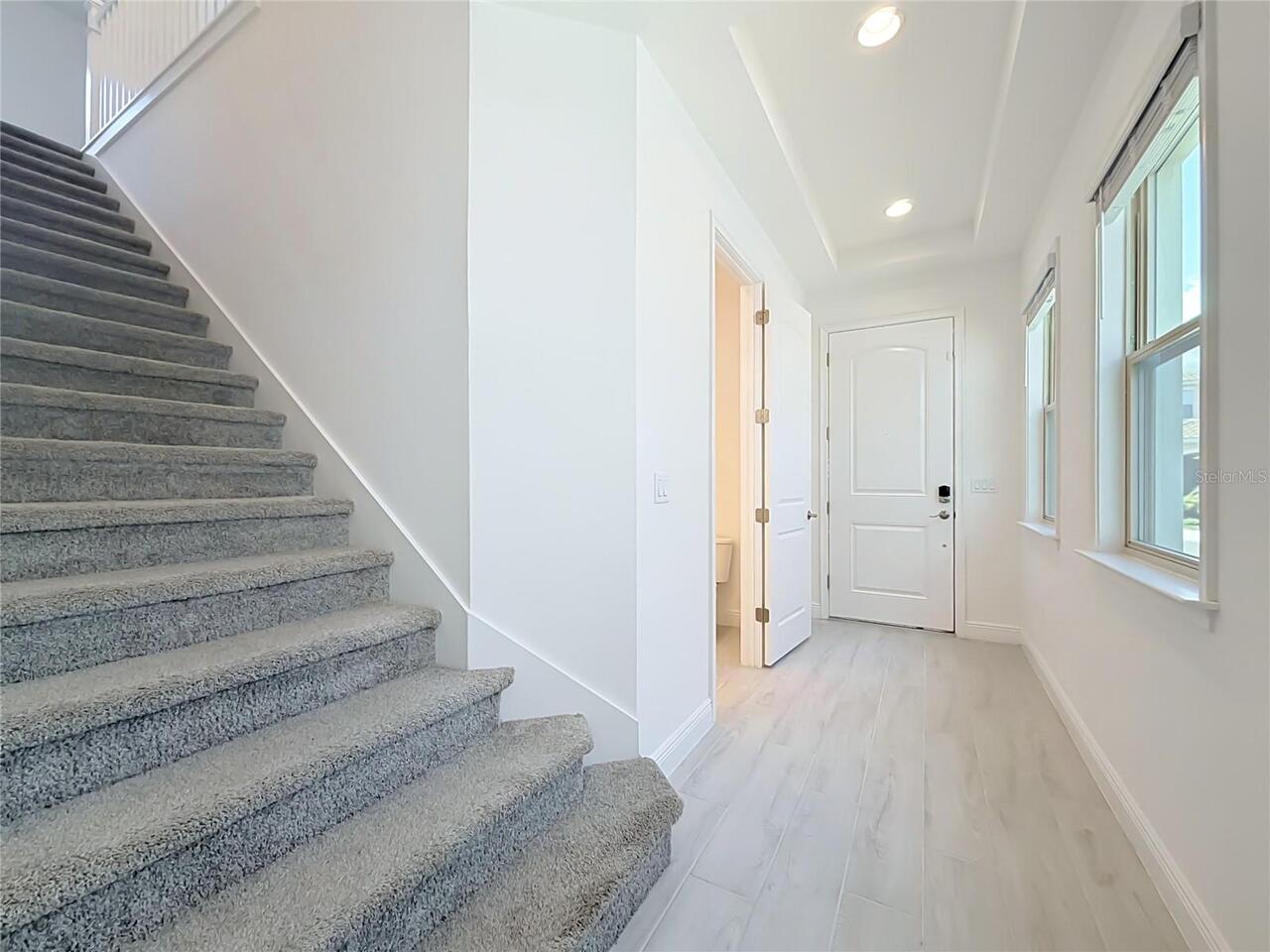 Listing Photo 12