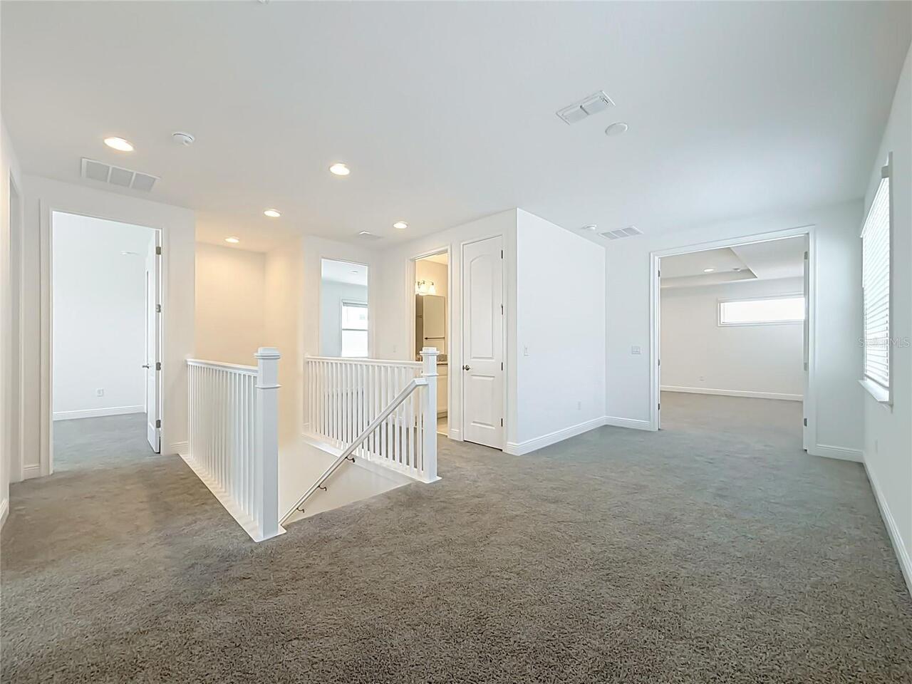 Listing Photo 14