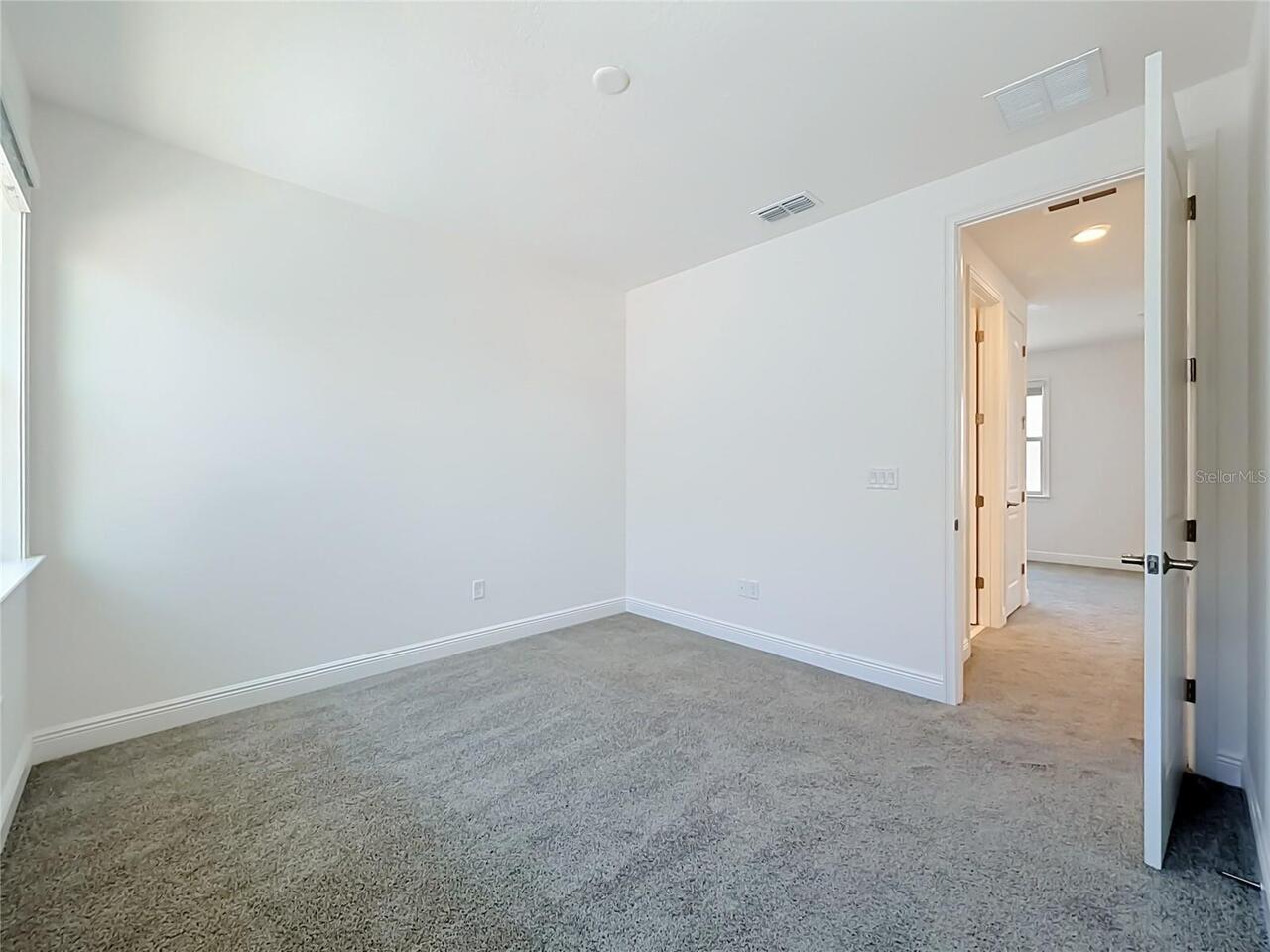 Listing Photo 24