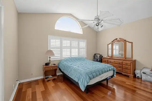 Listing Photo 25