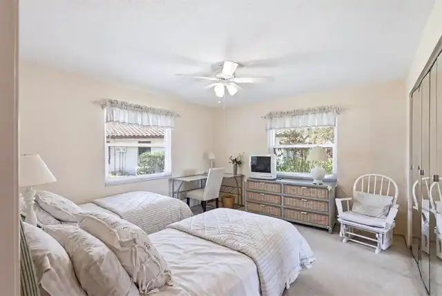 Listing Photo 22
