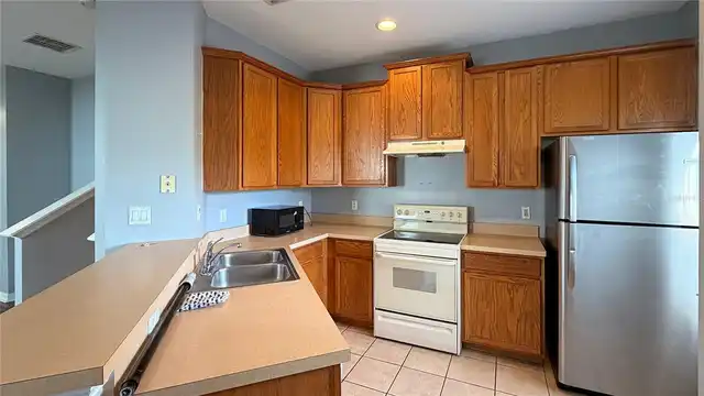 Listing Photo 6