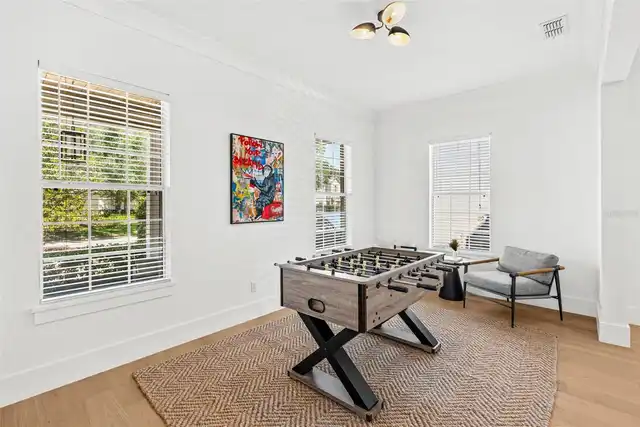 Listing Photo 22