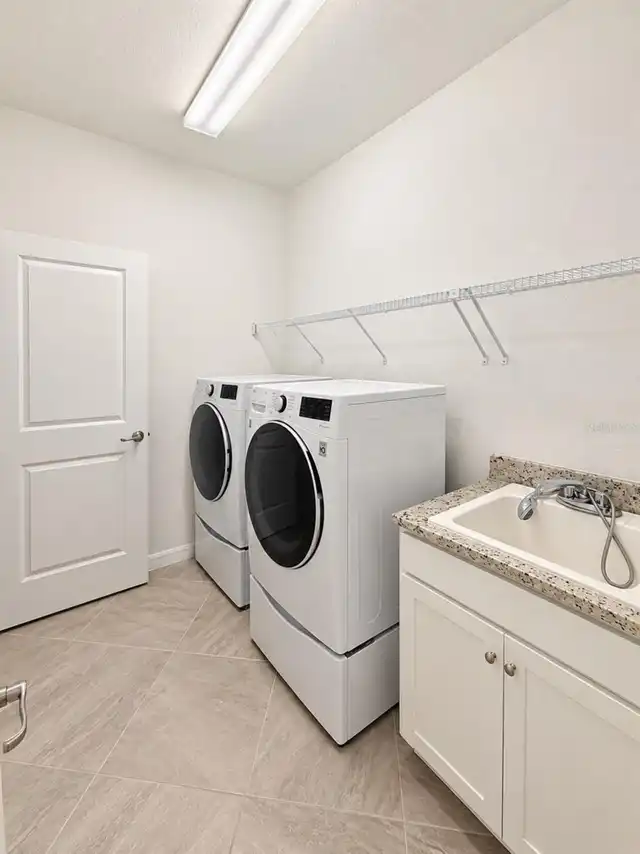 Listing Photo 16