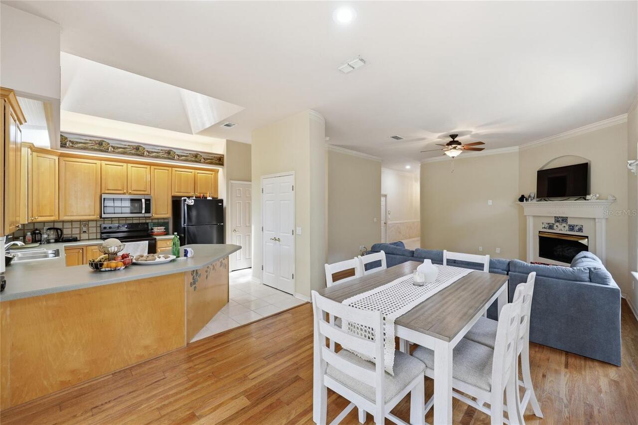 Listing Photo 25
