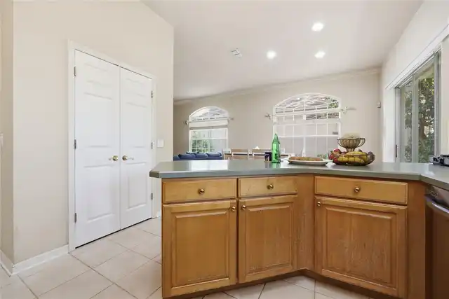 Listing Photo 23