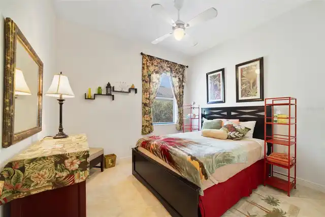 Listing Photo 16