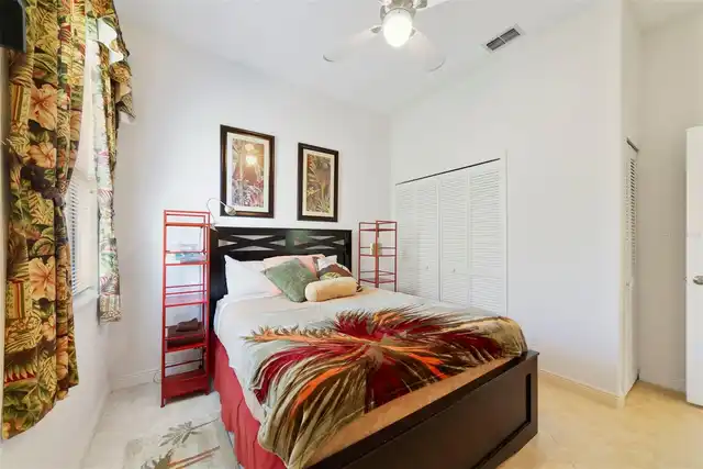 Listing Photo 17