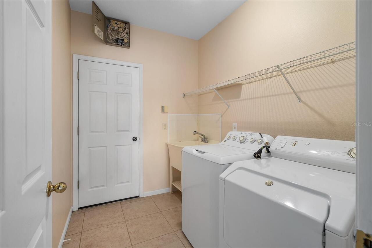 Listing Photo 14