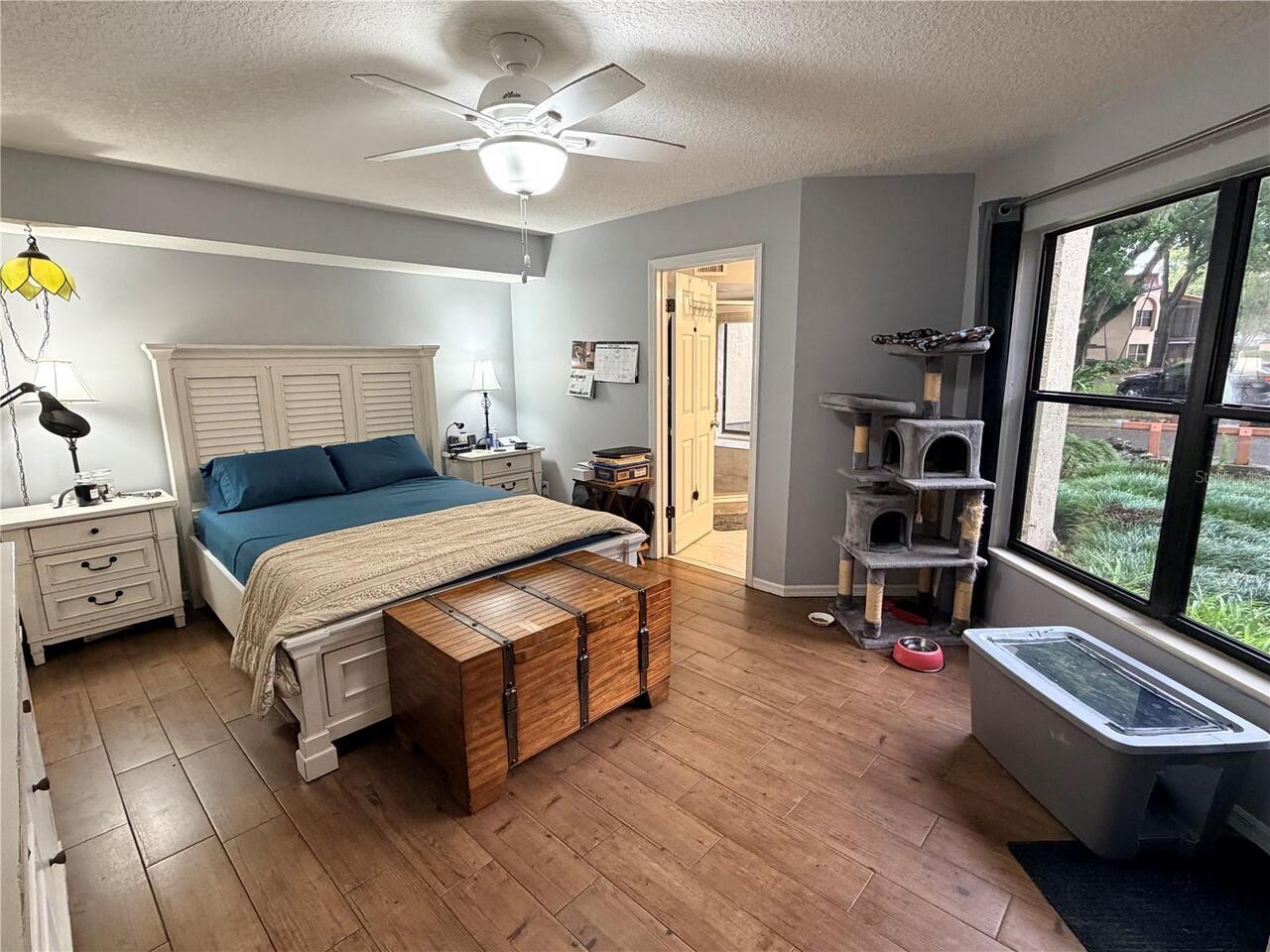Listing Photo 17