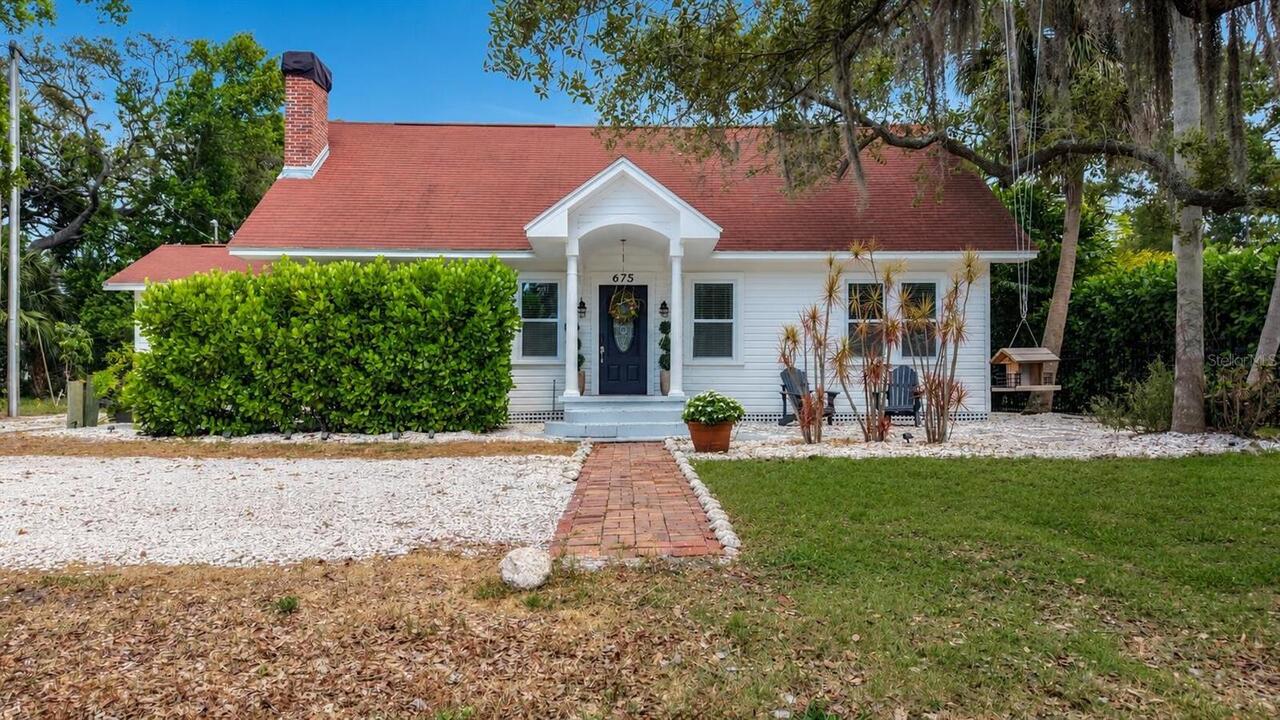 Listing Photo 1