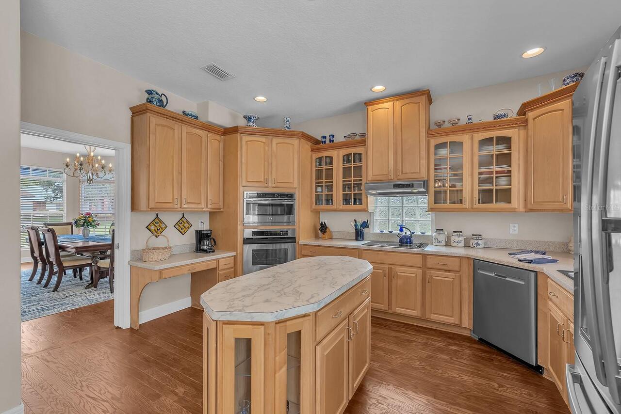 Listing Photo 15