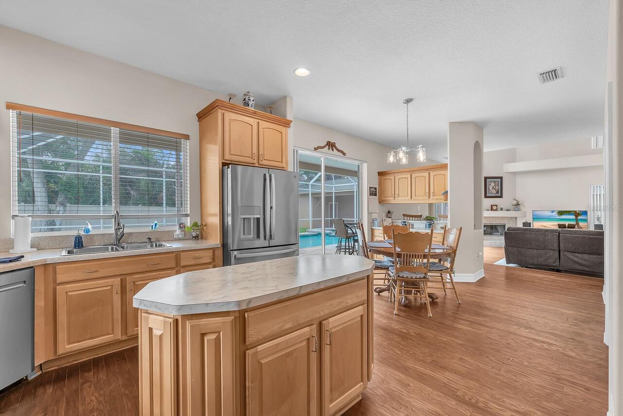 Listing Photo 18