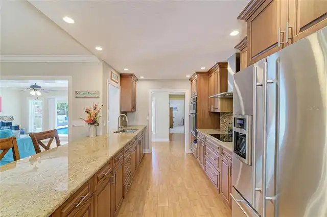 Listing Photo 15