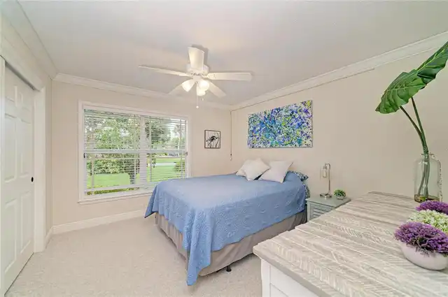 Listing Photo 34