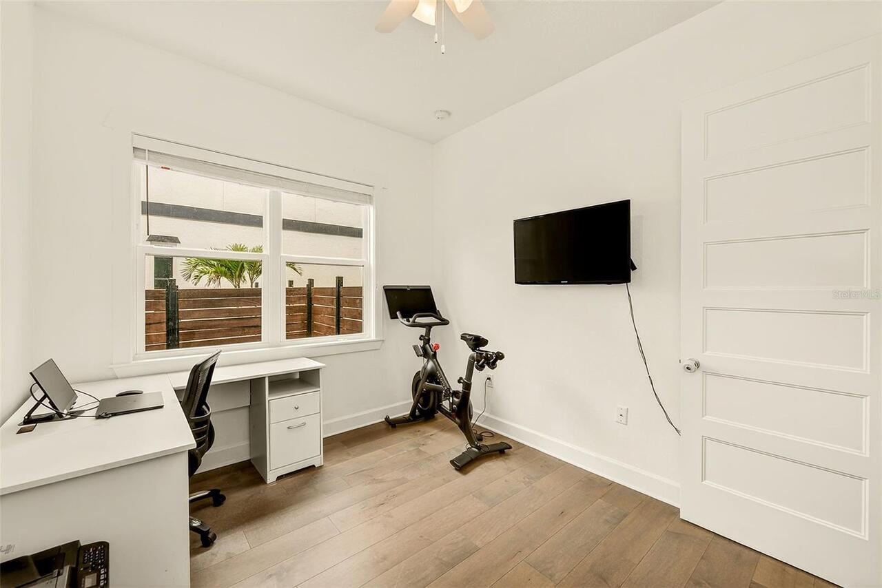 Listing Photo 19