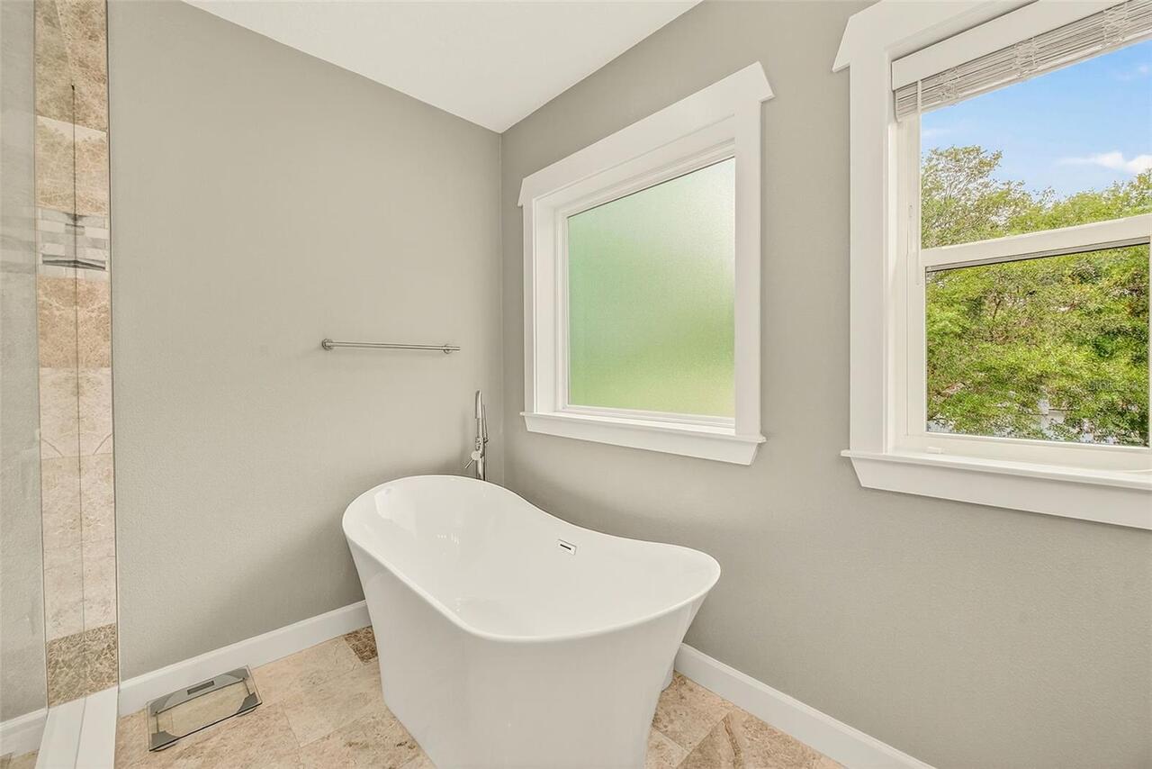 Listing Photo 29
