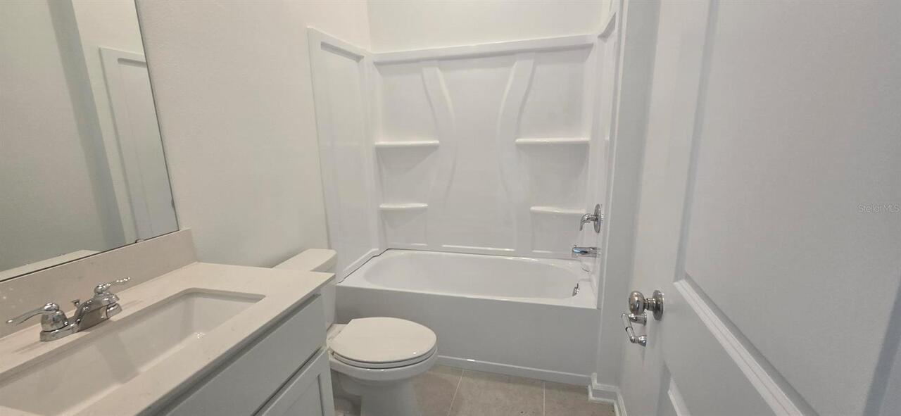 Listing Photo 14
