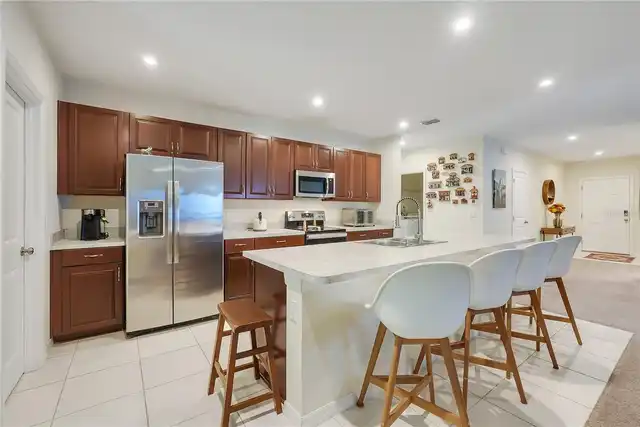 Listing Photo 16
