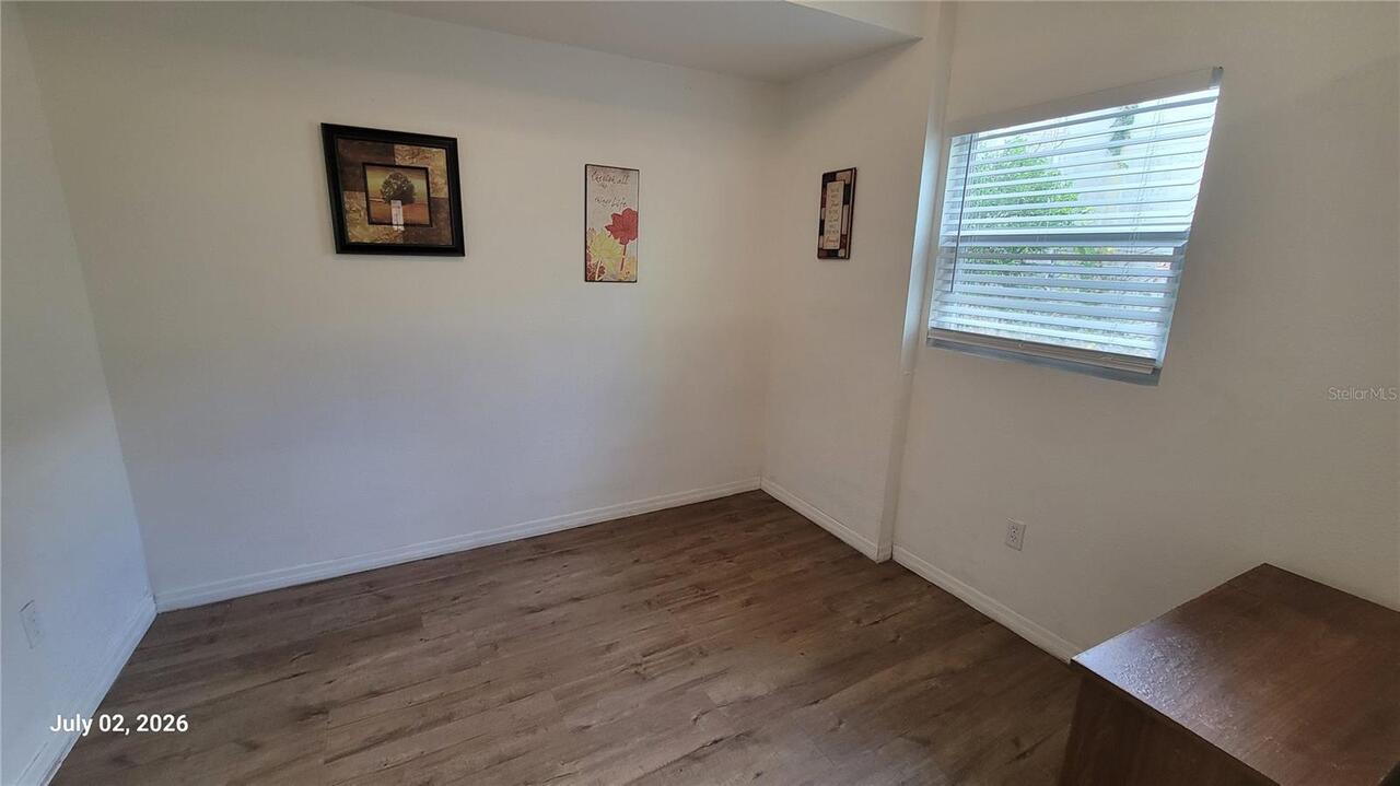 Listing Photo 7