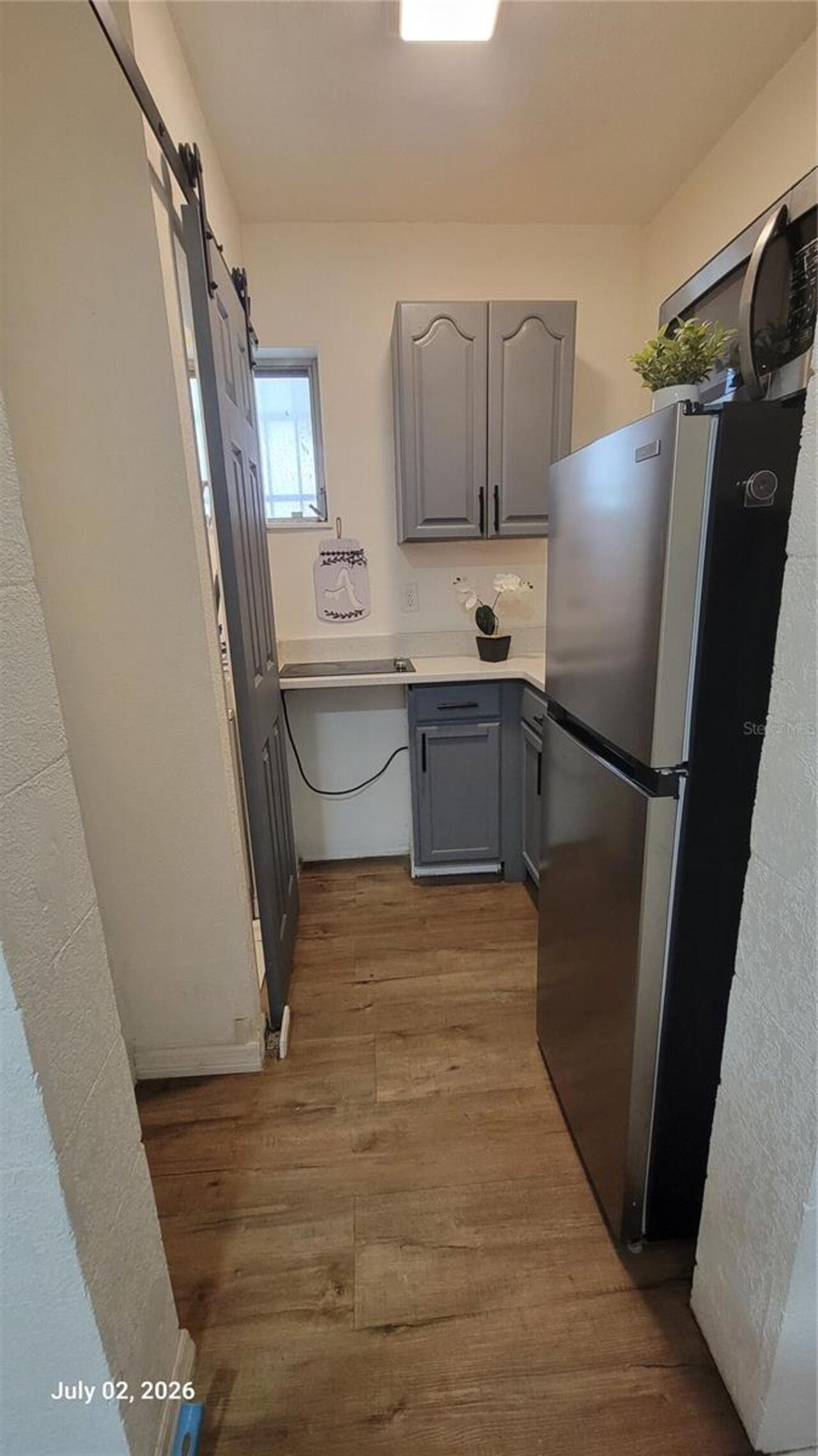 Listing Photo 11