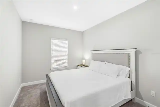 Listing Photo 28