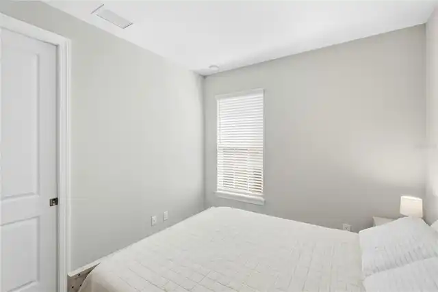 Listing Photo 34