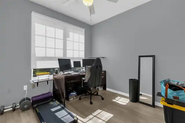 Listing Photo 15
