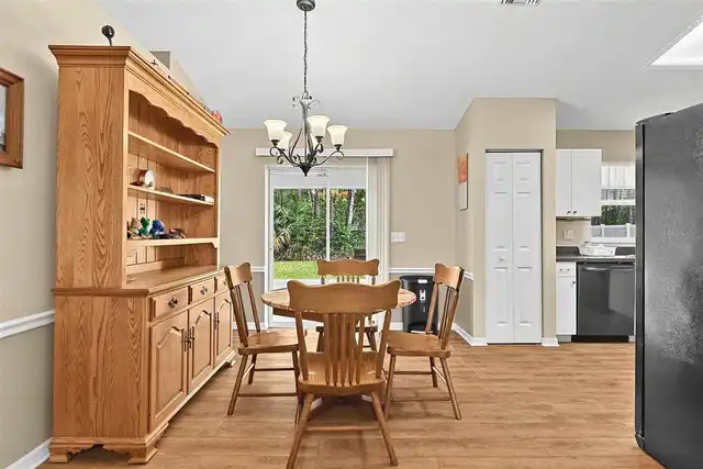 Listing Photo 7