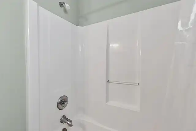 Listing Photo 23