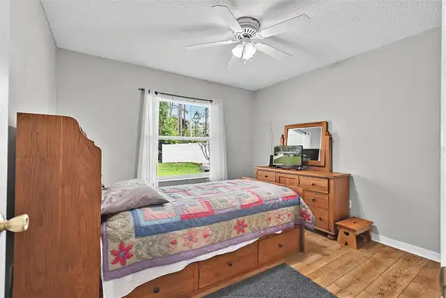 Listing Photo 28