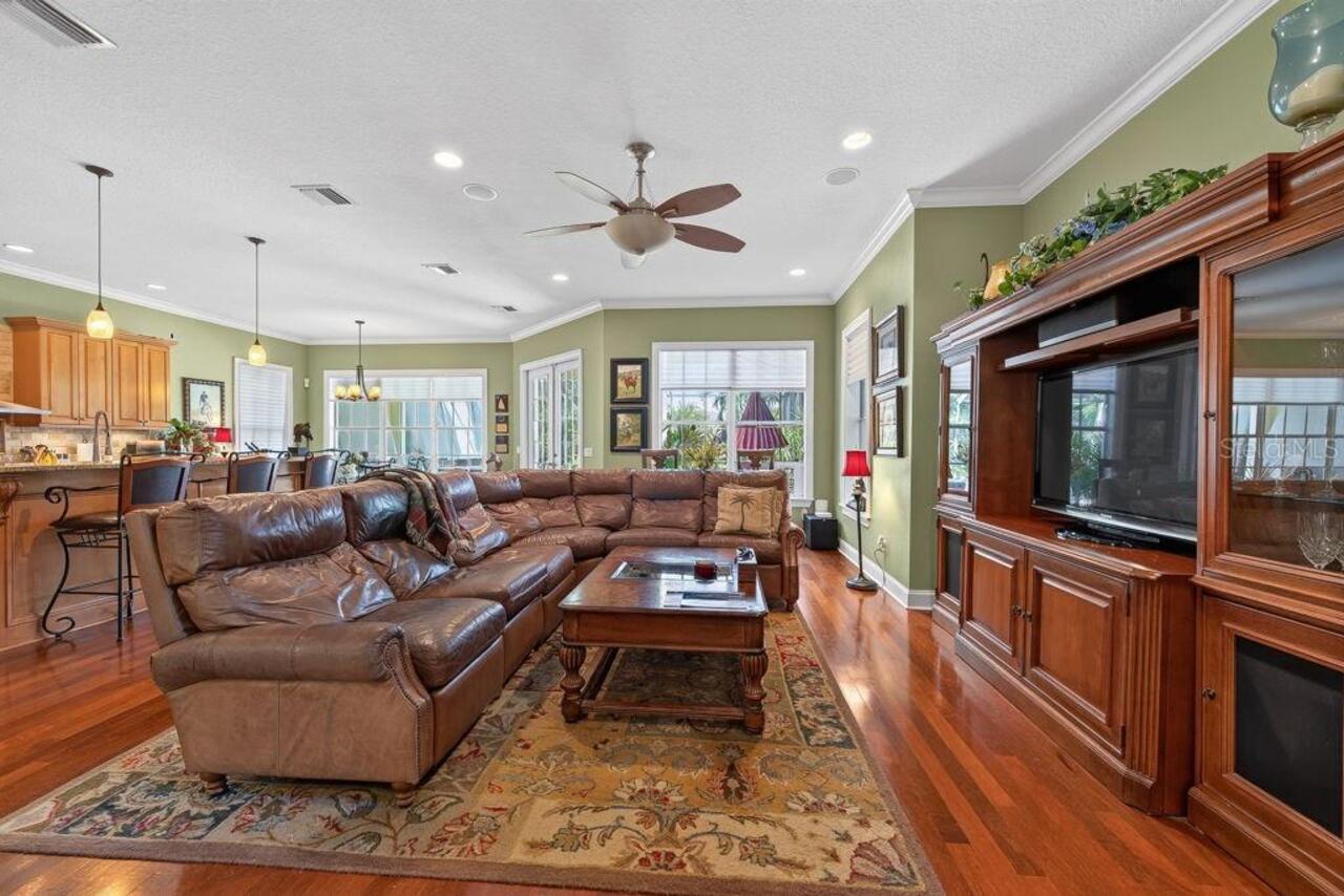 Listing Photo 15